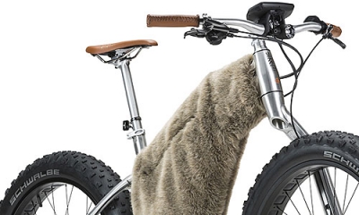 Moustache Snow by Starck