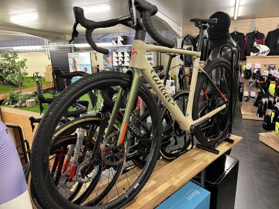Bike World Lux Etage route Gravel