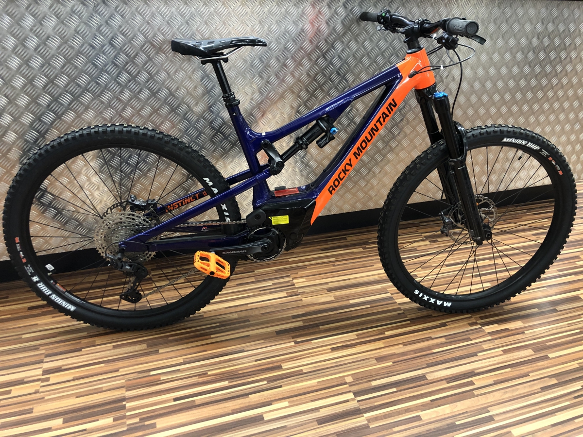 VTTAE Rocky Mountain Occasion Bike World Lux
