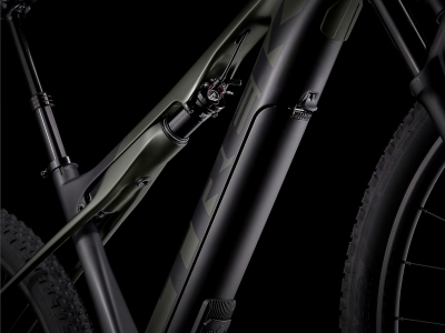 Trek E-Caliber 9.6 M Promo Bike World Lux.jpg