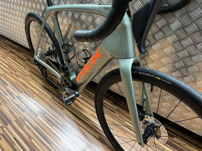 Trek Domane SLR+ TQ Bike World Lux
