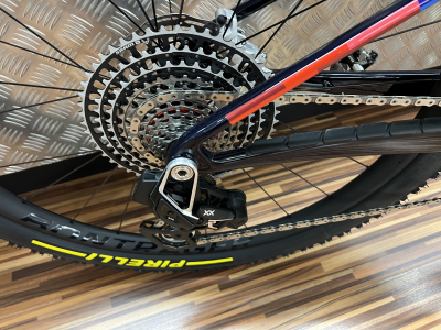 Trek Supercaliber SLR Flight Attendant Bike World Lux